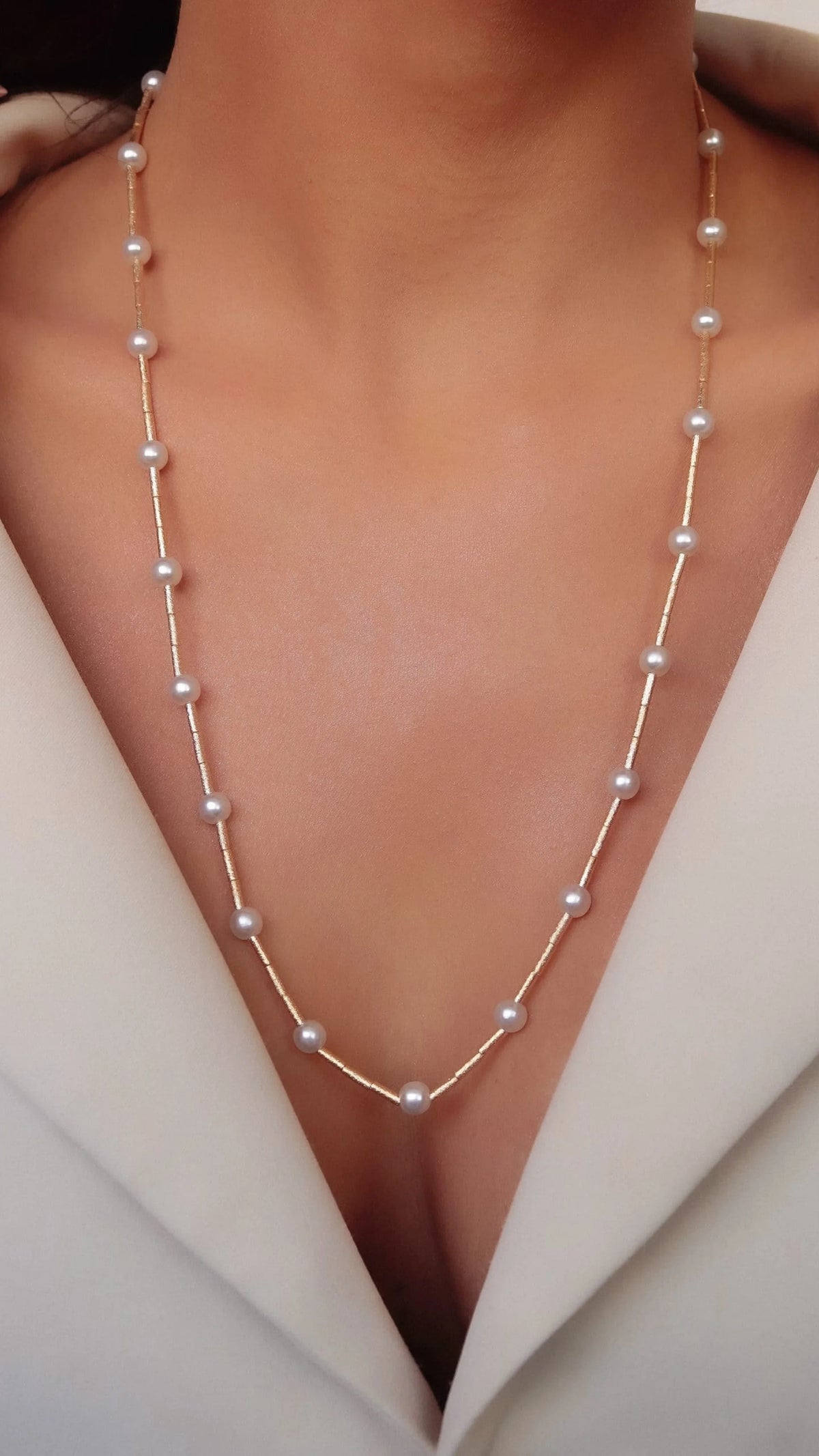 Colar perolas 55 cm Banhado a Ouro