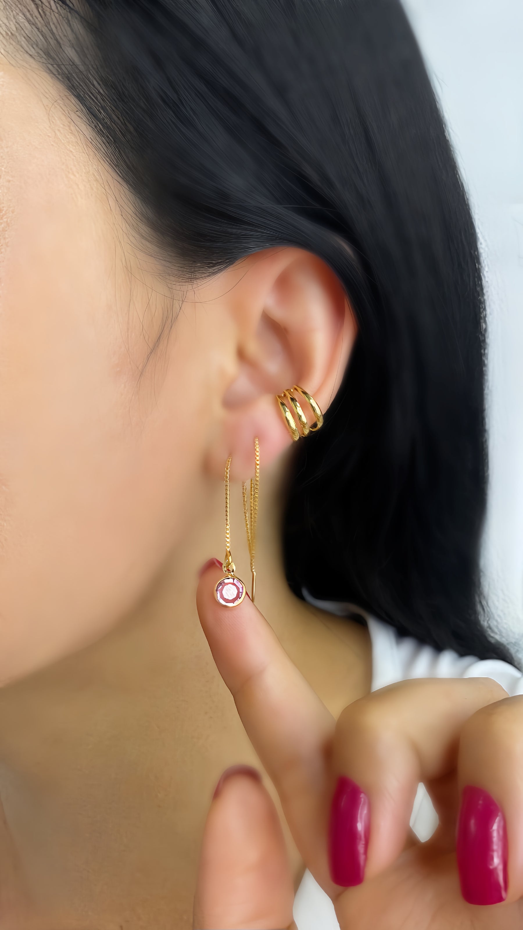 Brinco Fio Luar da Aurora Banhado a Ouro com Zircônia