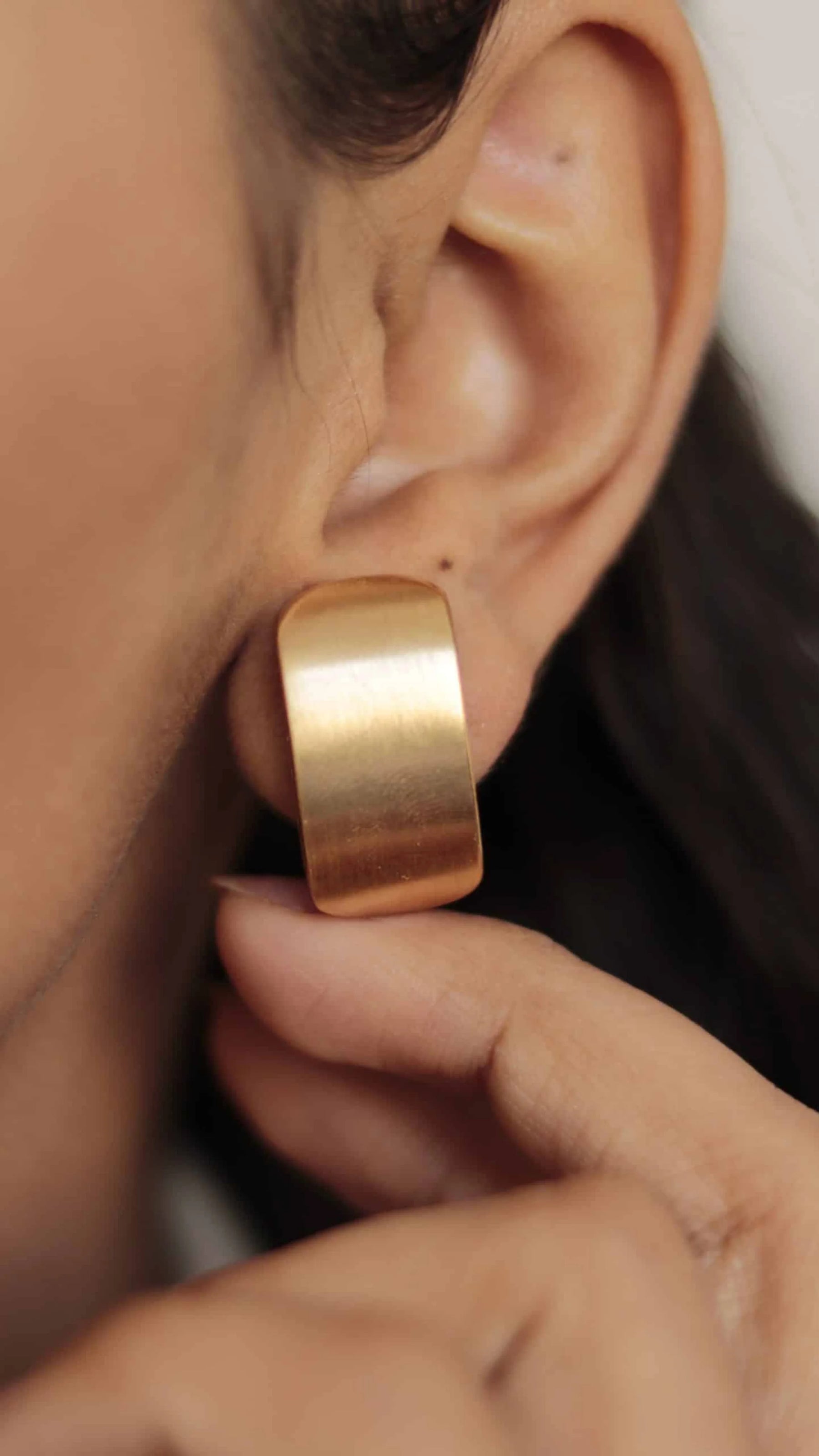 Conjunto Escovado Retangular Banhado a Ouro