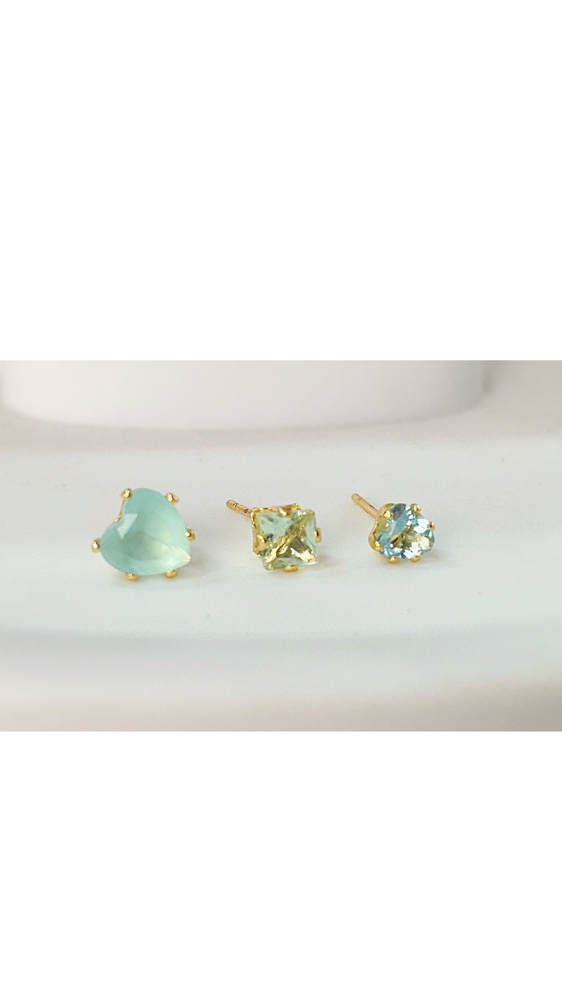 Trio de Brinco Magia do Alvorecer Zircônias Verdes Cintilantes