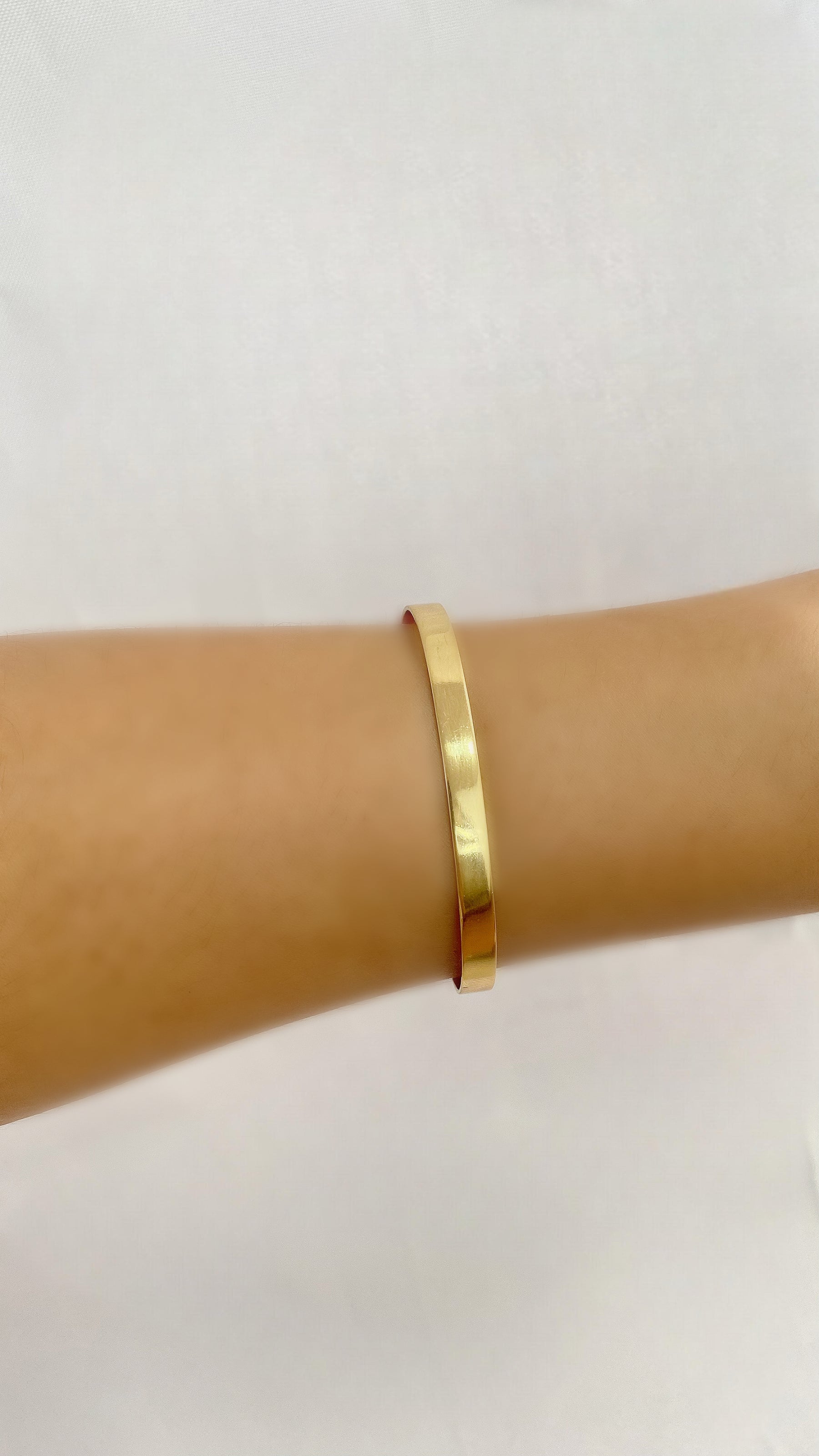 Bracelete Dourado Liso