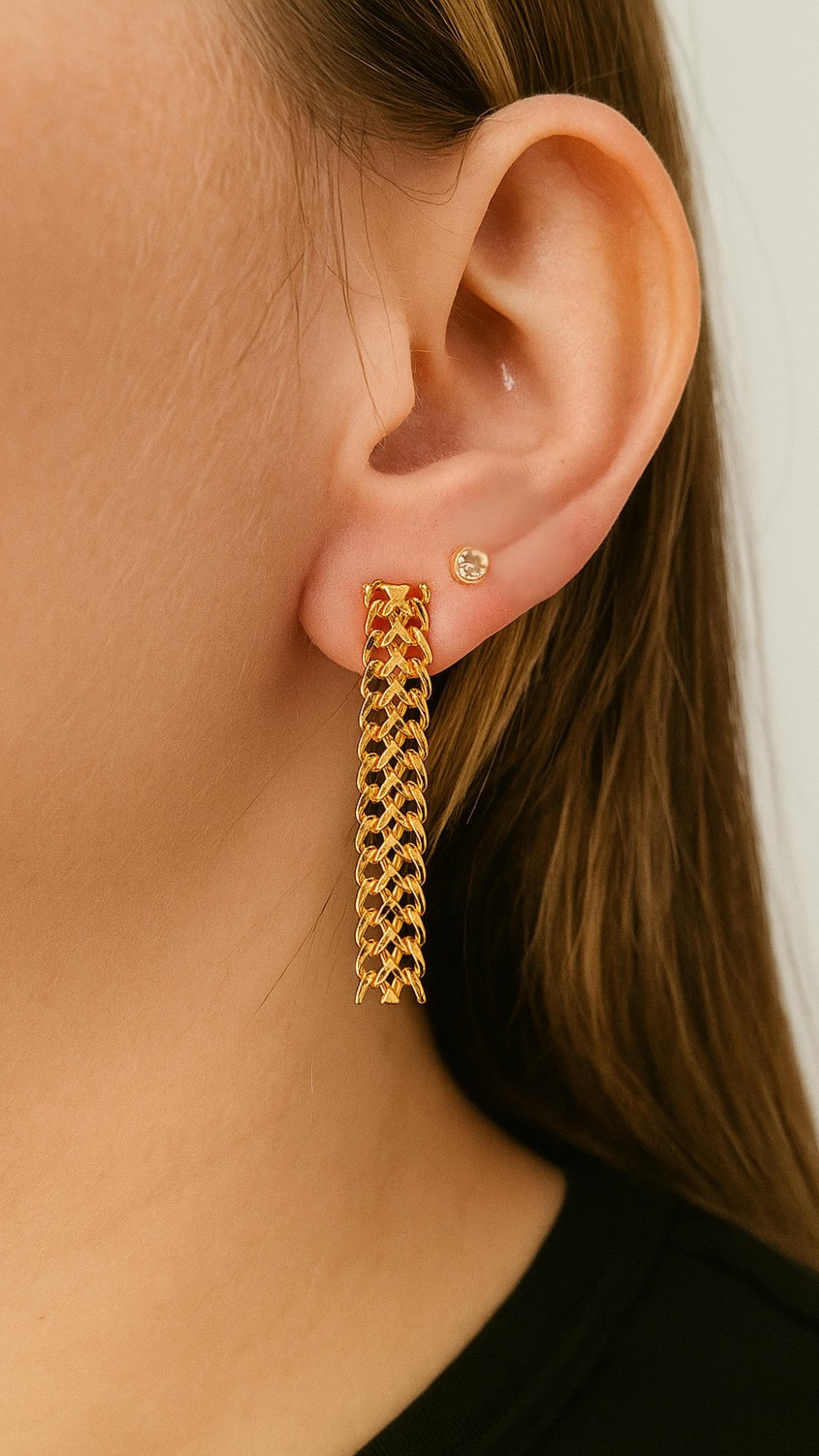 Brinco Malha Dourada Banhado a Ouro