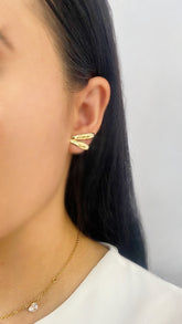 Brinco Bailarina Dourada Banhado a Ouro