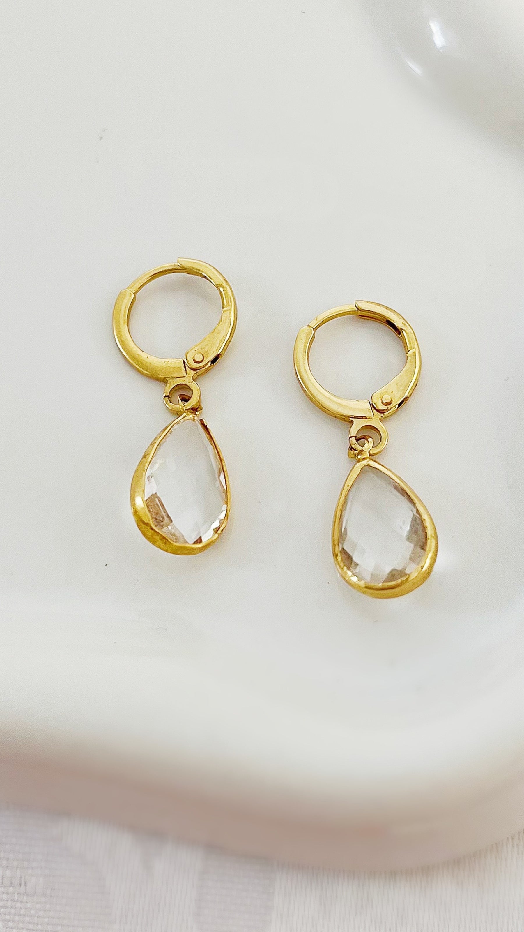 Argolinha Gota Brilhante Com Zircônia