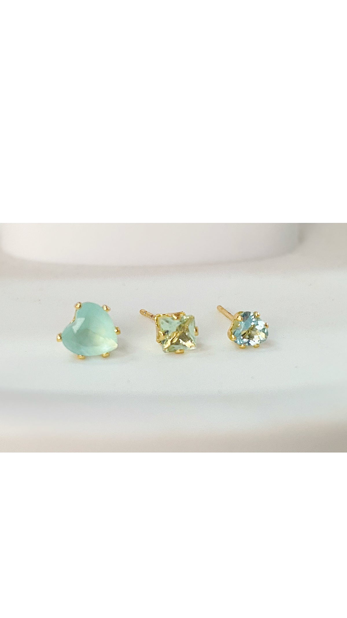 Trio de Brinco Magia do Alvorecer Zircônias Verdes Cintilantes