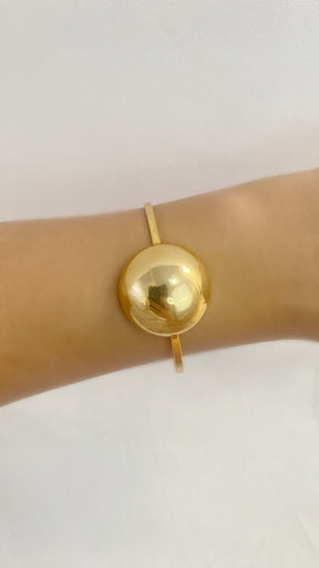 Bracelete Com Esfera Dourada
